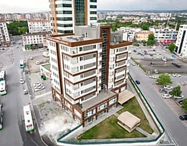 Huzurevi ve Yaşlı Bakım Merkezi